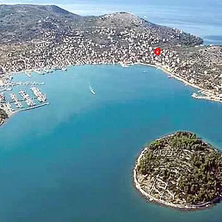 Apartmán Ivanka Ap B Sa Grijanim Bazenom I Besplatnim Parkingom