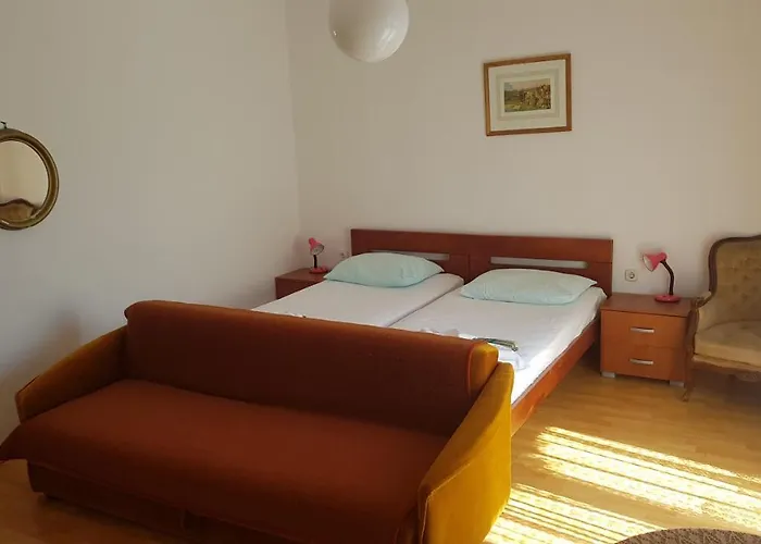 Apartmán Ivanka Ap B Sa Grijanim Bazenom I Besplatnim Parkingom Murter