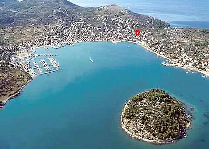 Appartamento Ivanka Ap B Sa Grijanim Bazenom I Besplatnim Parkingom